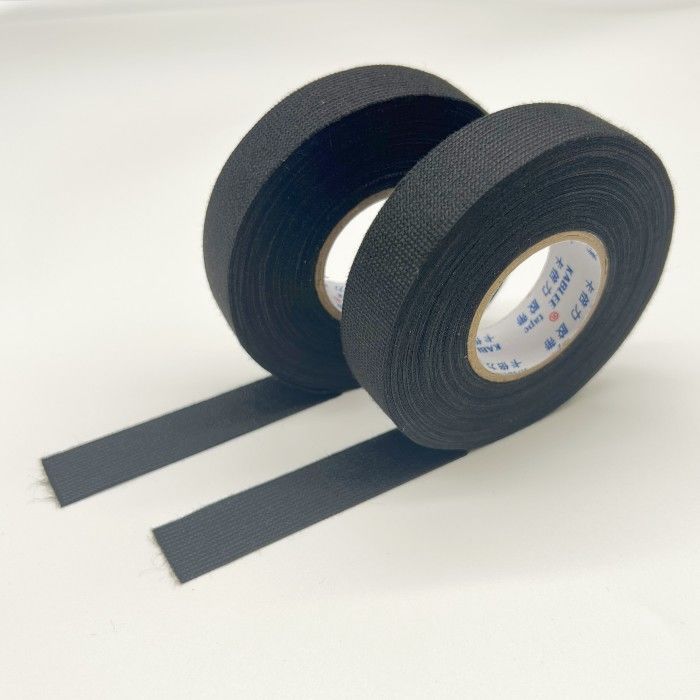 Bruit atténuant l'ouatine câblant la largeur noire de la couleur 25mm 32mm 38mm de biens de bande